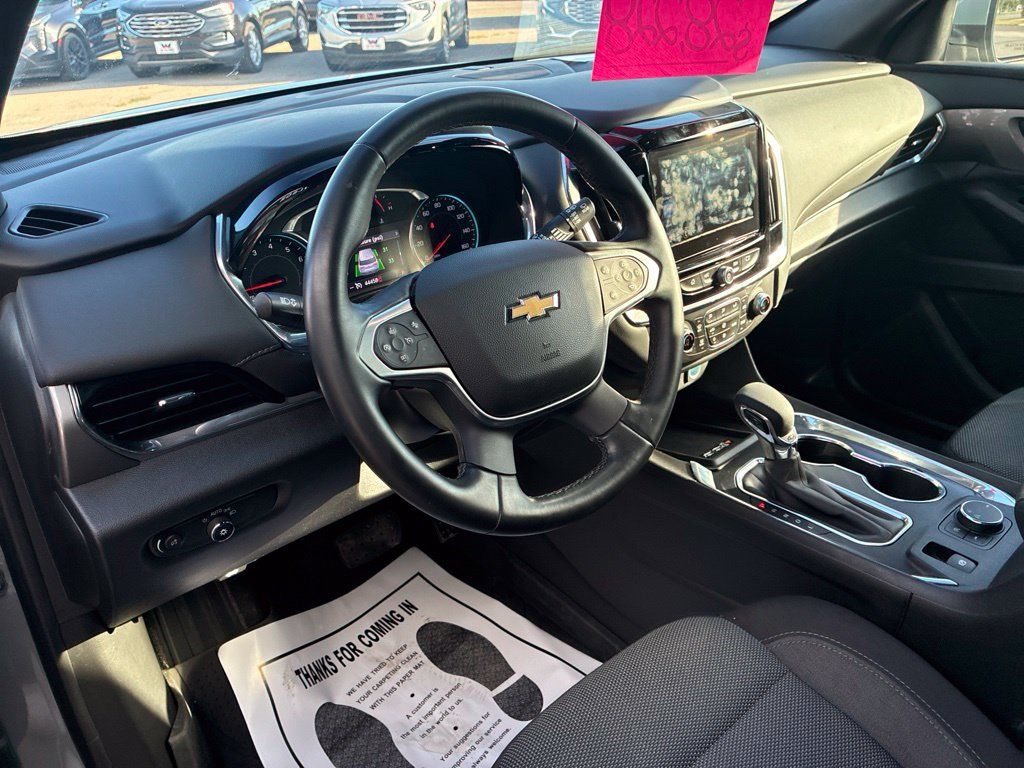 Used 2023 Chevrolet Traverse LT FWD image 40