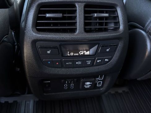 Used 2021 Honda Pilot Touring image 28