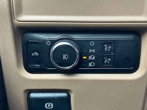 Used 2023 Ford F150 XLT image 39