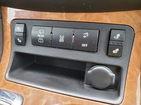 Used 2012 Buick Enclave Leather w/ LPO, Cargo Convenience Pkg image 19