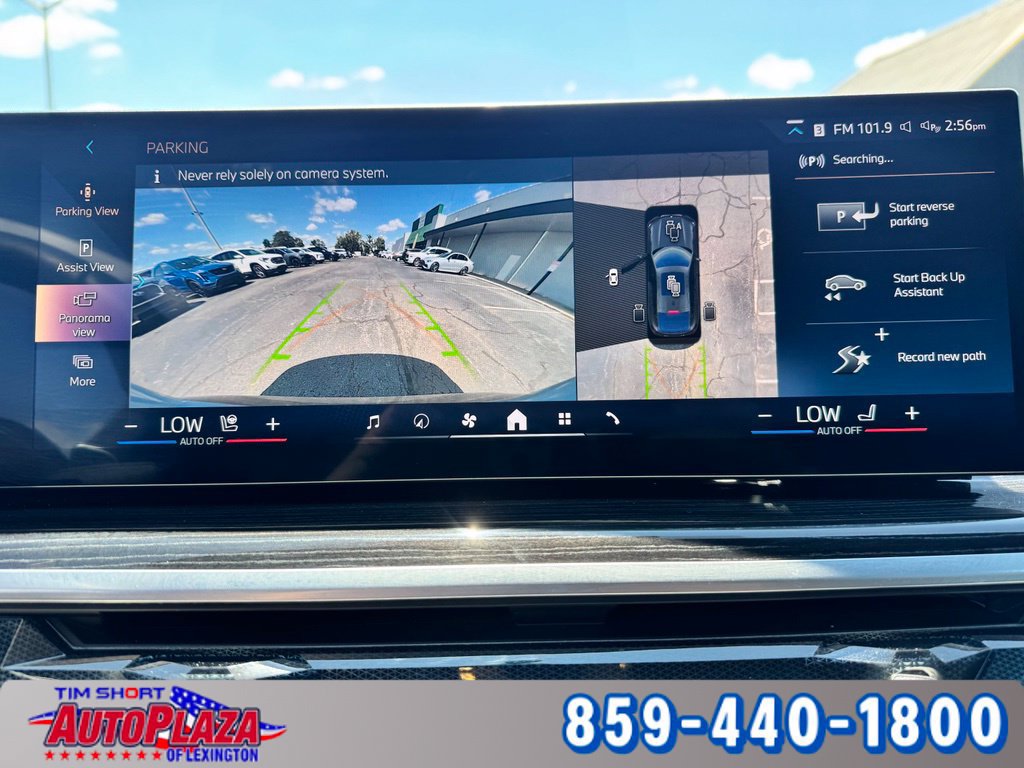 Used 2025 BMW X6 xDrive40i AWD/4WD image 25