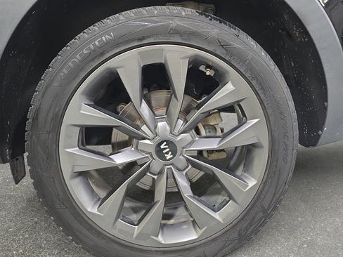 Used 2021 Kia Sorento SX Prestige image 32