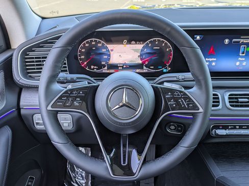 New 2026 Mercedes-Benz GLS 450 4MATIC image 19