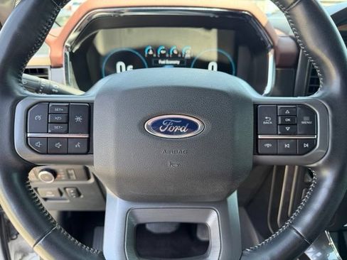 Used 2022 Ford F150 Lariat AWD/4WD image 14