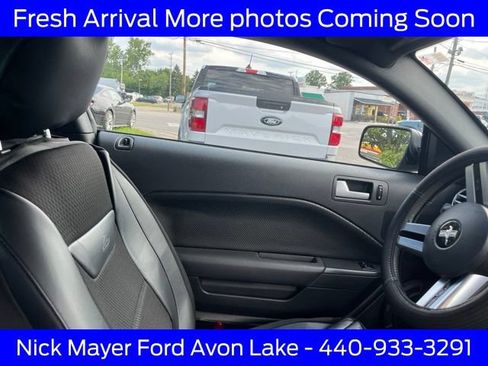 Used 2006 Ford Mustang Premium RWD image 11