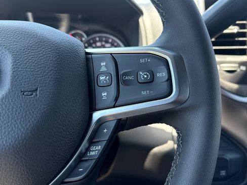 New 2026 RAM 2500 Big Horn AWD/4WD image 15