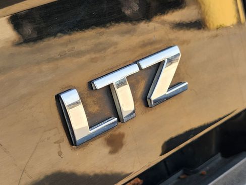 Used 2015 Chevrolet Silverado 2500 LTZ w/ Driver Alert Package image 13