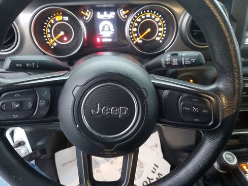 Used 2023 Jeep Wrangler Sport image 14