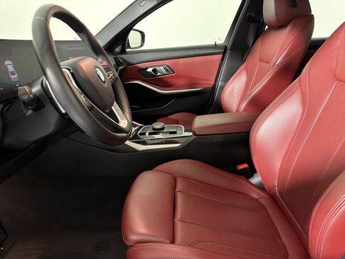 Certified 2023 BMW 330i Sedan w/ Driving Assistance Package RWD image 4