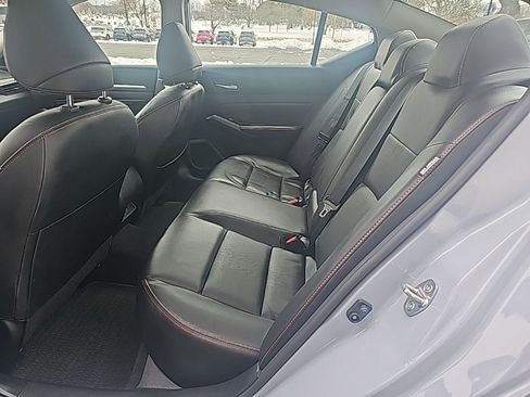 Used 2023 Nissan Altima 2.5 SR w/ SR Premium Package image 11
