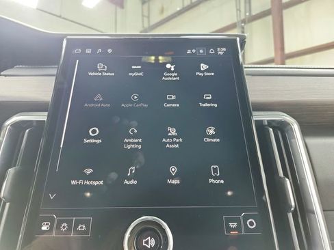 New 2026 GMC Acadia Denali w/ Super Cruise Package FWD image 32