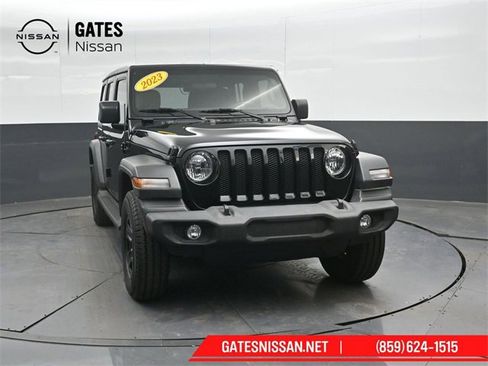 Used 2023 Jeep Wrangler Sport image 5