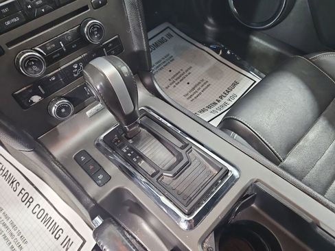 Used 2014 Ford Mustang Premium image 22