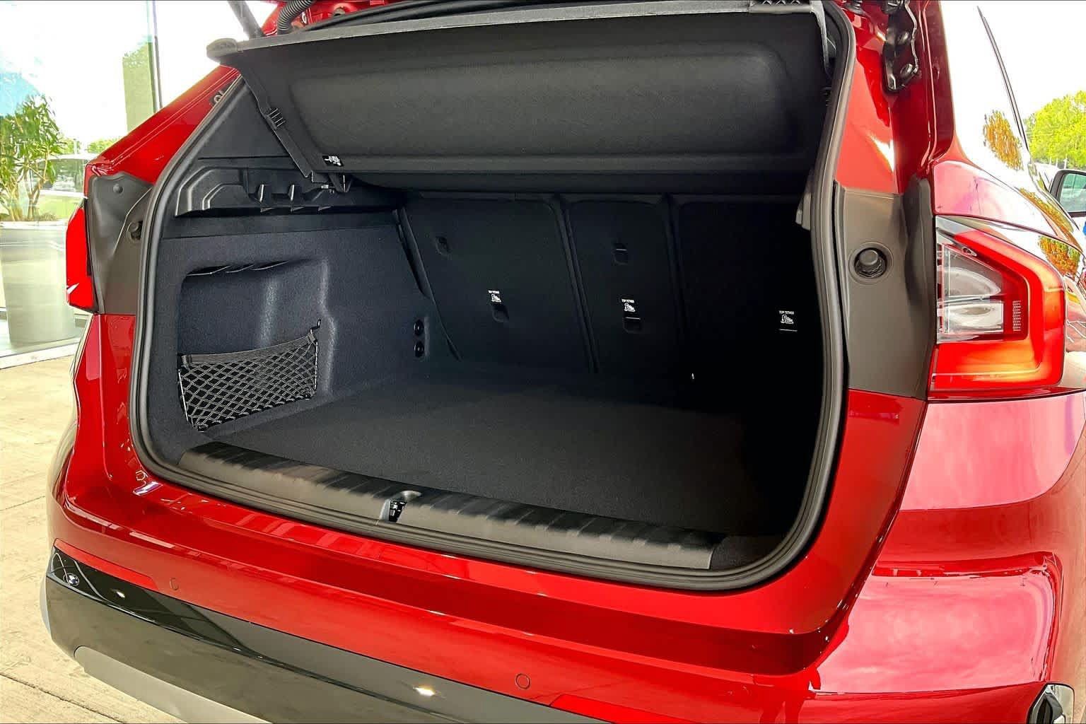 New 2026 BMW X1 xDrive28i w/ Convenience Package AWD/4WD image 17