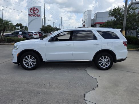 Used 2023 Dodge Durango SXT Launch Edition AWD/4WD image 3