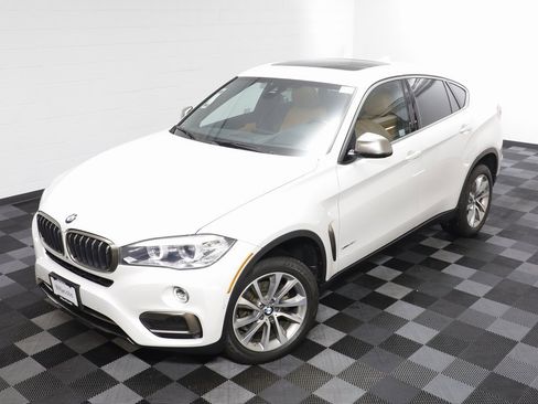Used 2018 BMW X6 xDrive35i image 2