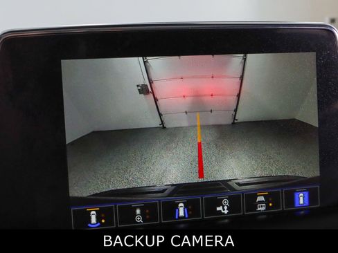 Used 2023 GMC Yukon SLT image 19