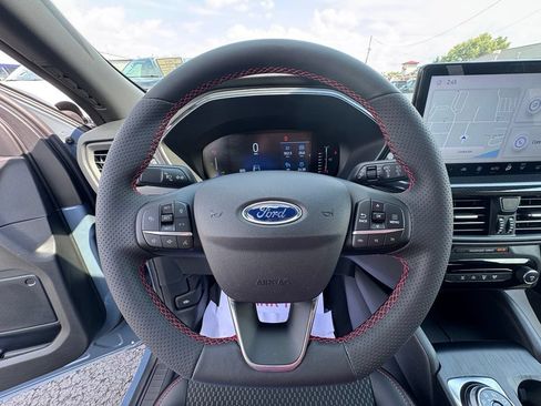 Used 2023 Ford Escape ST-Line w/ Tech Pack #1 FWD image 13