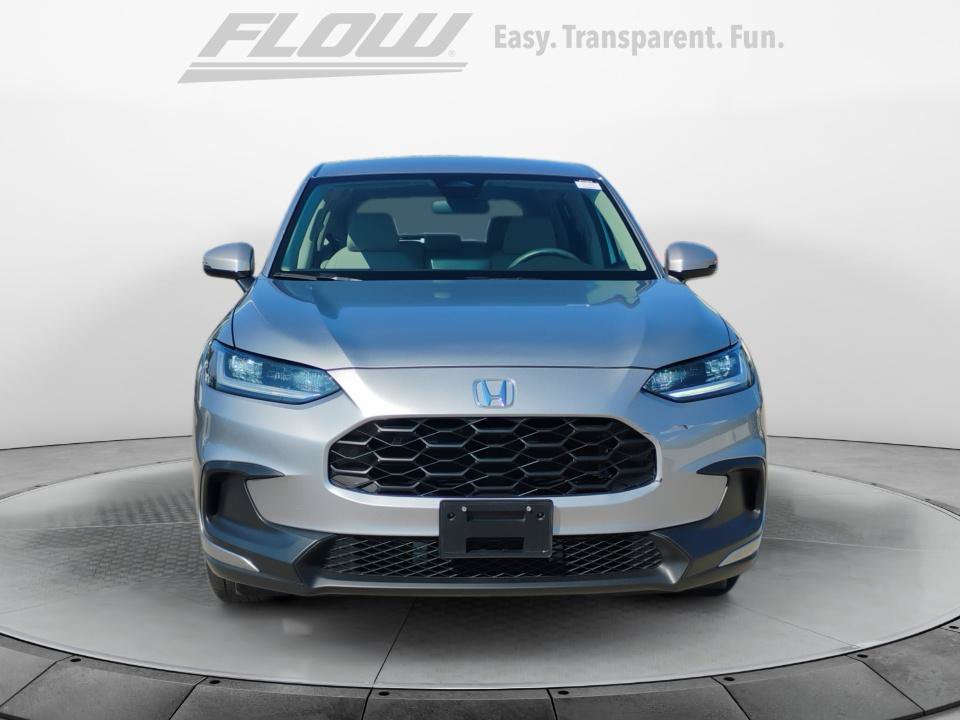 Used 2024 Honda HR-V LX image 2