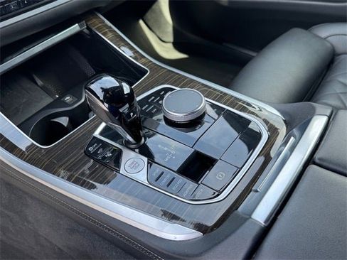 Used 2023 BMW X5 sDrive40i image 22