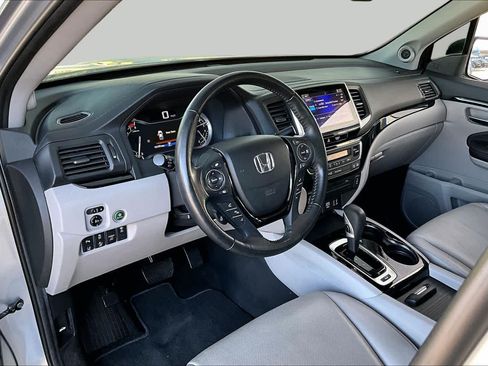 Certified 2019 Honda Ridgeline RTL-E image 17