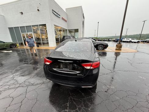 Used 2016 Chrysler 200 S w/ Comfort Group FWD image 5