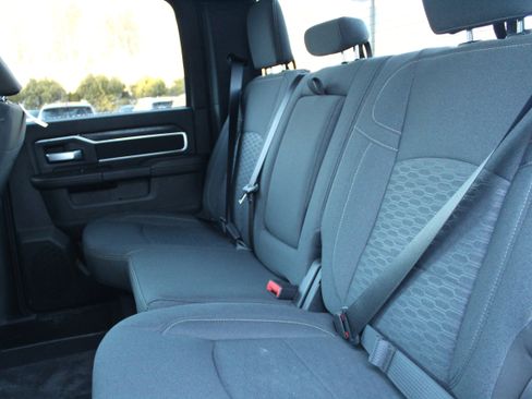 Used 2025 RAM 2500 Big Horn image 12