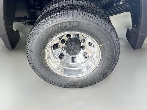 New 2026 Chevrolet Silverado 3500 LT image 32