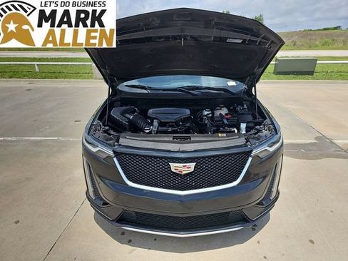 Used 2023 Cadillac XT6 Sport w/ Technology Package AWD/4WD image 30