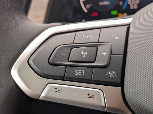 New 2026 Volkswagen Atlas SEL Premium R-Line image 28