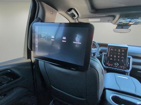 New 2026 GMC Yukon Denali w/ Denali Reserve Package image 21