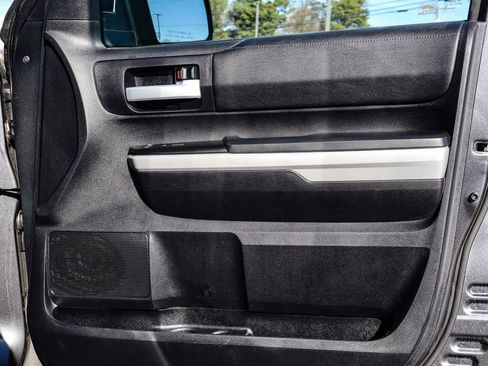 Used 2020 Toyota Tundra SR5 image 40