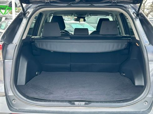 Used 2020 Toyota RAV4 XLE image 14