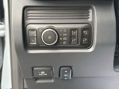 New 2026 Ford F350 Platinum image 24