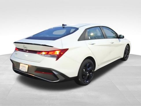 New 2026 Hyundai Elantra Sport FWD image 8