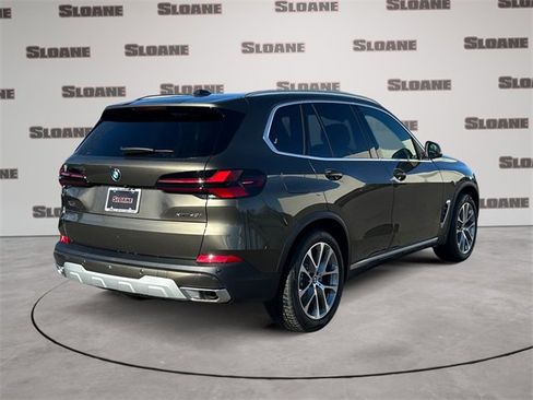 New 2026 BMW X5 xDrive40i w/ Climate Comfort Package image 5