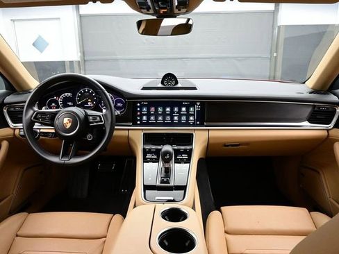 Certified 2023 Porsche Panamera 4 image 19