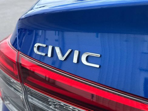 Certified 2024 Honda Civic Sport image 10