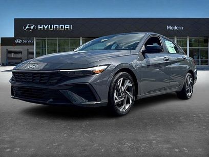 New 2025 Hyundai Elantra Sport w/ Cargo Package