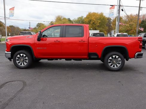 New 2025 Chevrolet Silverado 2500 LT w/ Safety Package image 19