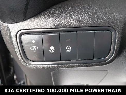 Certified 2025 Kia Soul LX FWD image 15