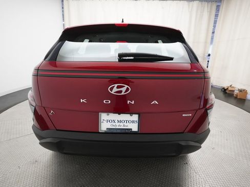 Used 2024 Hyundai Kona SE AWD/4WD image 25