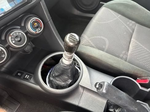 Used 2011 Scion tC FWD image 18