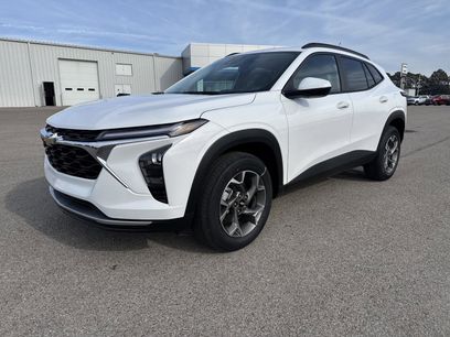 New 2026 Chevrolet Trax LT w/ LT Convenience Package
