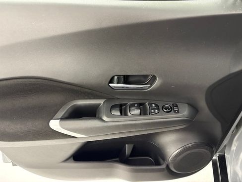 Used 2022 Nissan Kicks SV FWD image 23