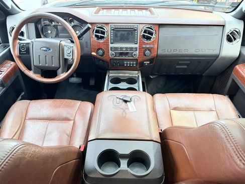 Used 2011 Ford F350 King Ranch w/ King Ranch w/Chrome Pkg image 21