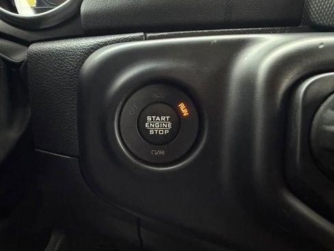 Used 2023 Jeep Wrangler Unlimited Sahara w/ Cold Weather Group image 24