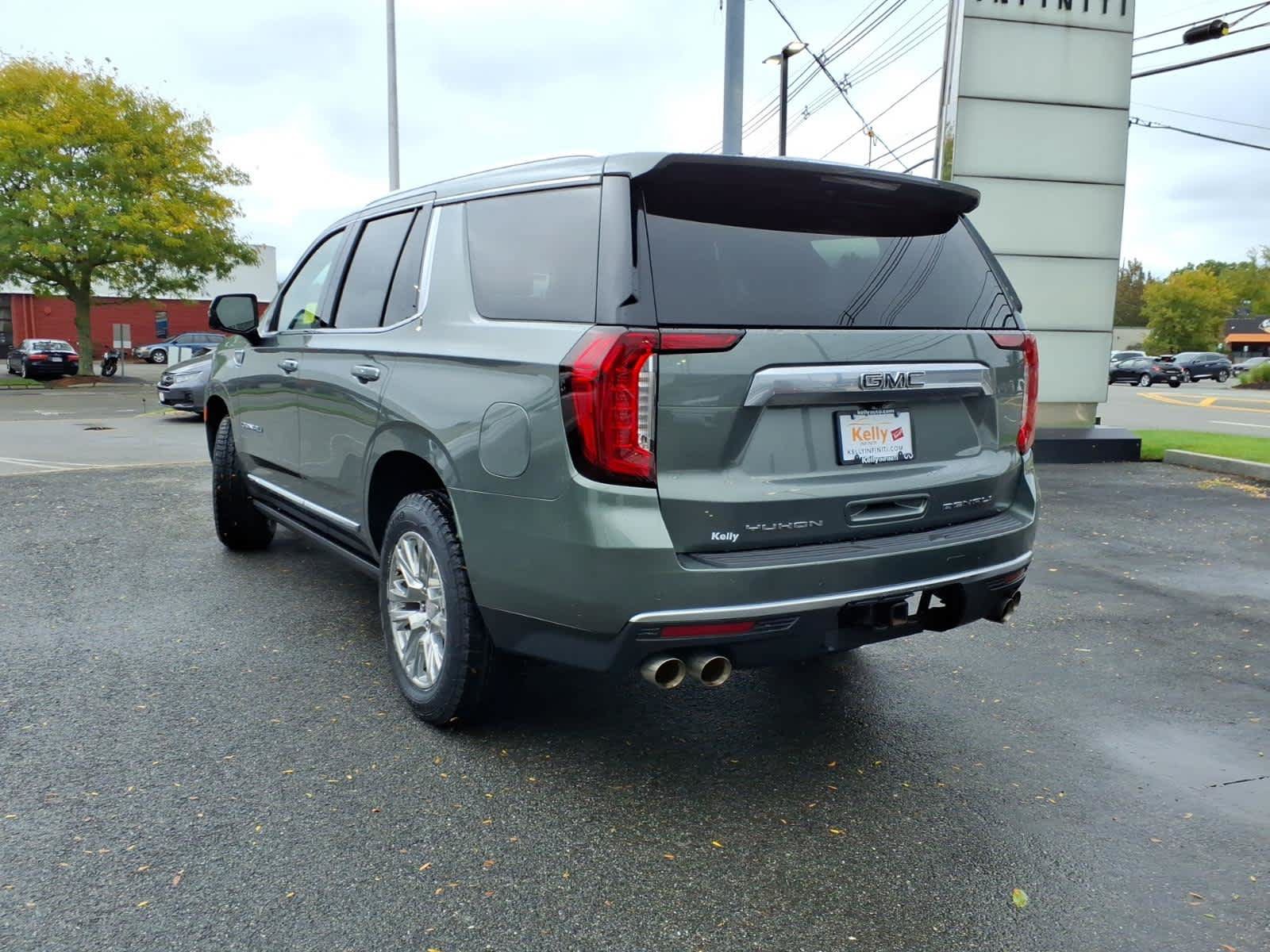 Used 2024 GMC Yukon Denali AWD/4WD image 5