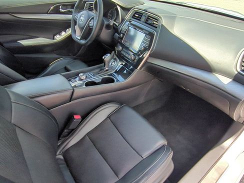 Used 2018 Nissan Maxima 3.5 SL FWD image 14