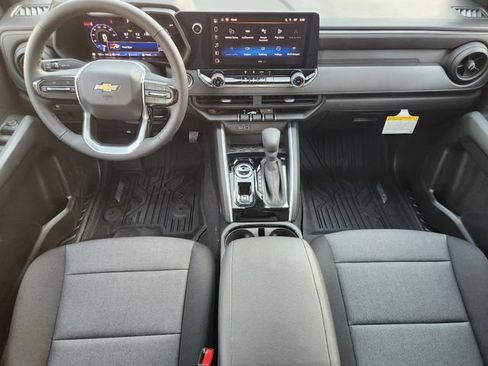 New 2026 Chevrolet Colorado W/T w/ WT Custom Package AWD/4WD image 25